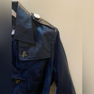 💙💙 IMAN - BNWT - genuine leather trench style pea coat